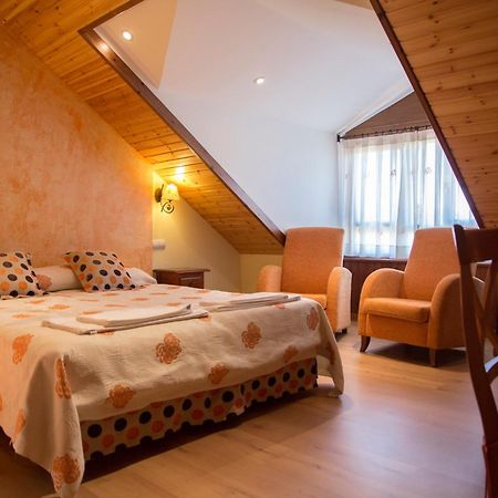 Casa Rural Portal De Numancia Ll Гаррай Экстерьер фото